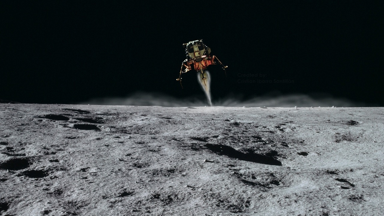 Astronave sulla Luna