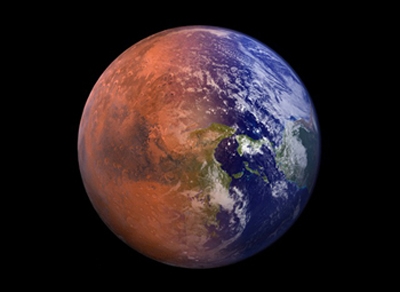 In questo periodo Marte e la Terra, trovandosi dalla stessa parte rispetto al Sole, sono relativamente vicini l'uno all'altra (la distanza media è di circa 230 milioni di km, il 6 ottobre scorso era alla distanza minima, poco più di 62 milioni di km): comunque troppi, per ora, per farci sbarcare esseri umani. Gli esperti prevedono un'attesa di un paio di decenni almeno per preparare una spedizione umana straordinariamente complessa, in quanto servirebbero, in funzione della strategia scelta e dell'energia c